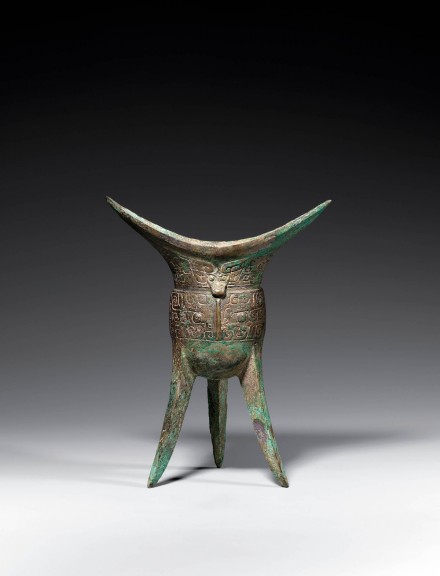 An Archaic Bronze Ritual Wine Goblet (Jiao)