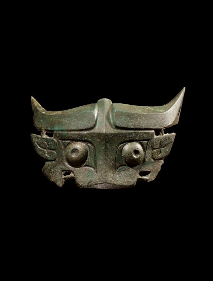 An Archaic Bronze Taotie Mask