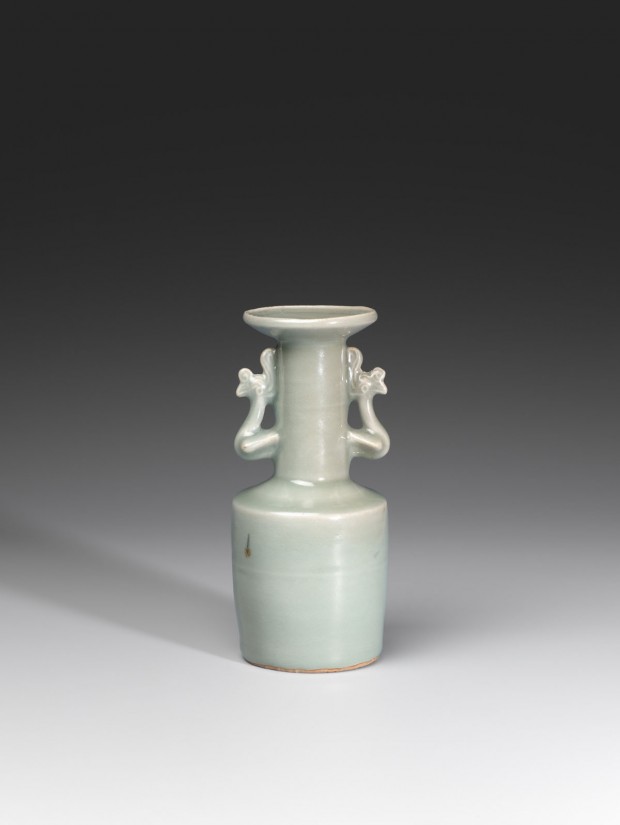 A LONGQUAN CELADON MALLET- FORM VASE