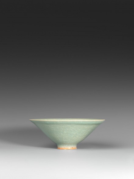 A LONGQUAN CELADON CONICAL BOWL / J.J. Lally & Co., Oriental Art