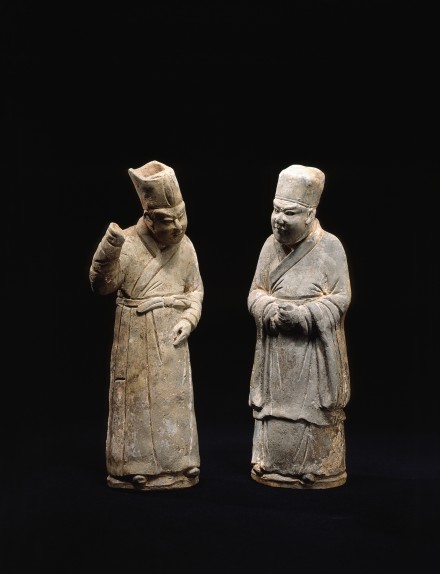 A PAIR OF GRAY POTTERY SCHOLAR-OFFICIALS