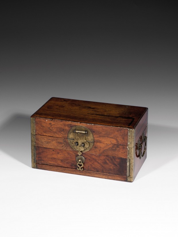 A HUANGHUALI BOX WITH DRAWER