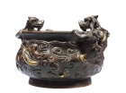 A GOLD-SPLASHED BRONZE ‘DRAGONS IN CLOUDS’ CENSER