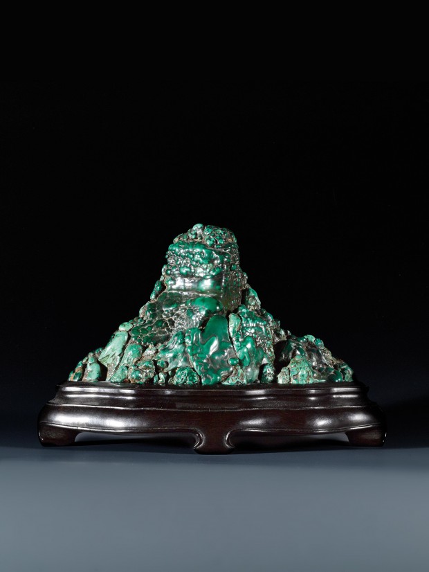 A MALACHITE MOUNTAIN-FORM SCHOLAR’S ROCK