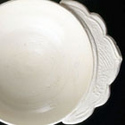 A WHITE PORCELAIN BRUSHWASHER