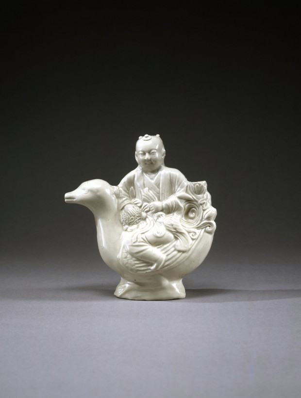 A MOULDED DINGYAO WHITE PORCELAIN FIGURAL EWER