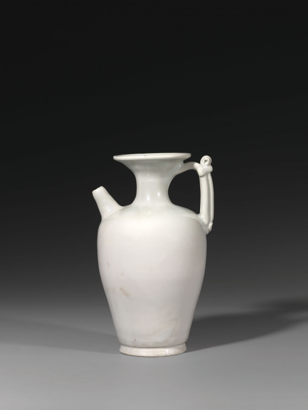 AN EWER WITH TRUMPET NECK