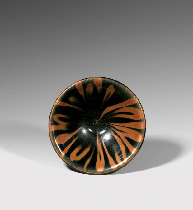 A YAOZHOU RUST-DECORATED BLACK-GLAZED BOWL