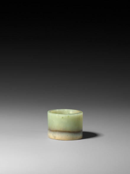 A NEOLITHIC JADE CYLINDER