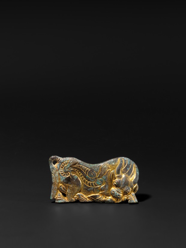 AN ORDOS GILT BRONZE BOVINE PLAQUE