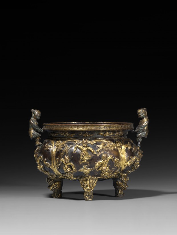 A PARCEL-GILT BRONZE INCENSE BURNER